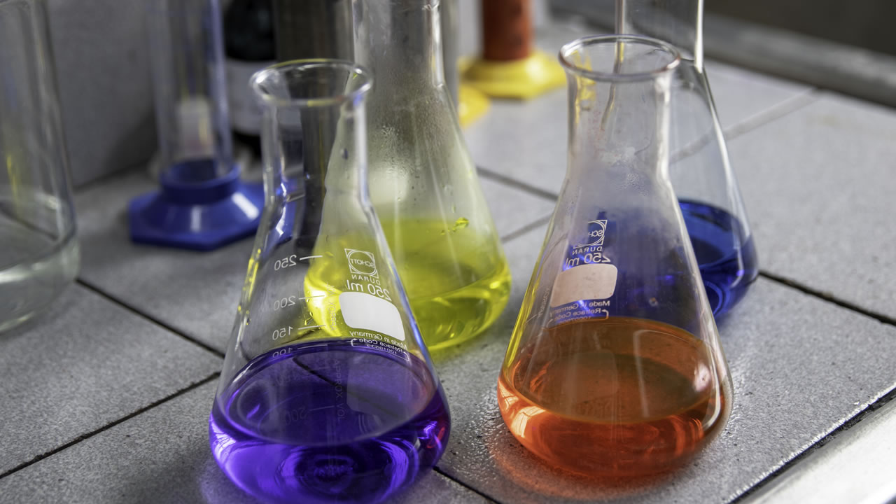 Químicos auxiliares - banner 3